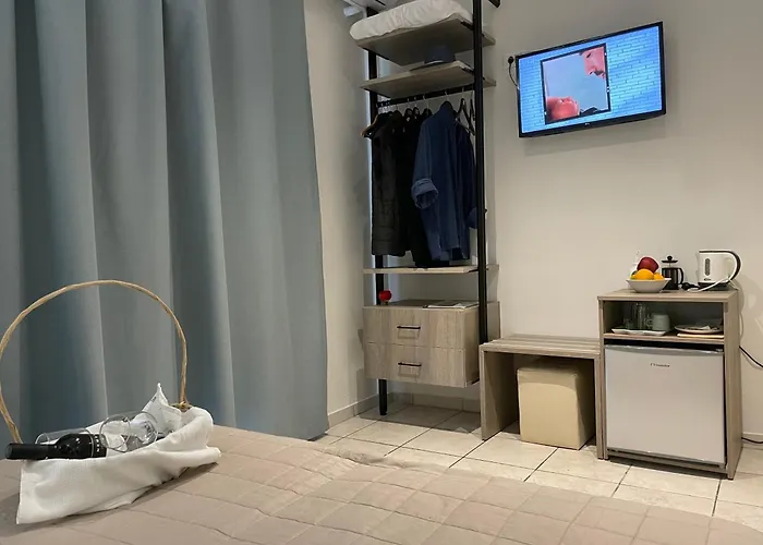 Voula فندق خيرسونِسوس