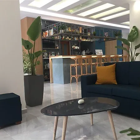 Voula Hotel 3*