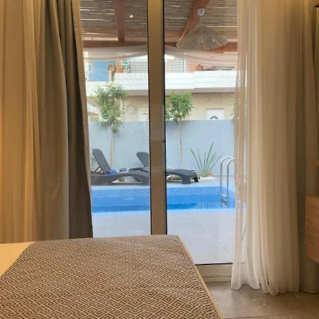 Voula 3* Hersonissos (Crete)