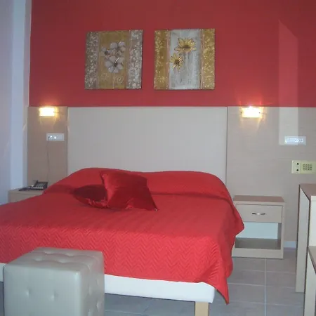 Voula Hotell