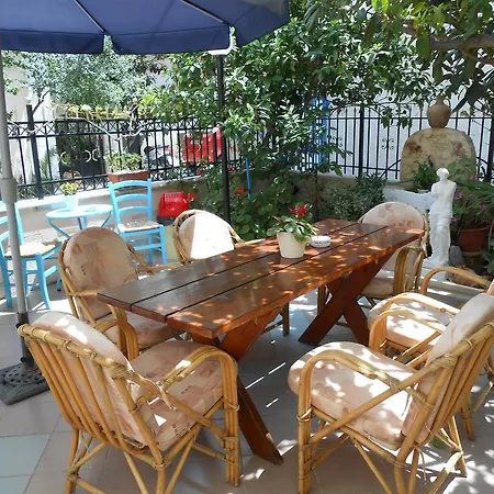 Voula Hotel
