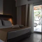 Voula Hotel 3*